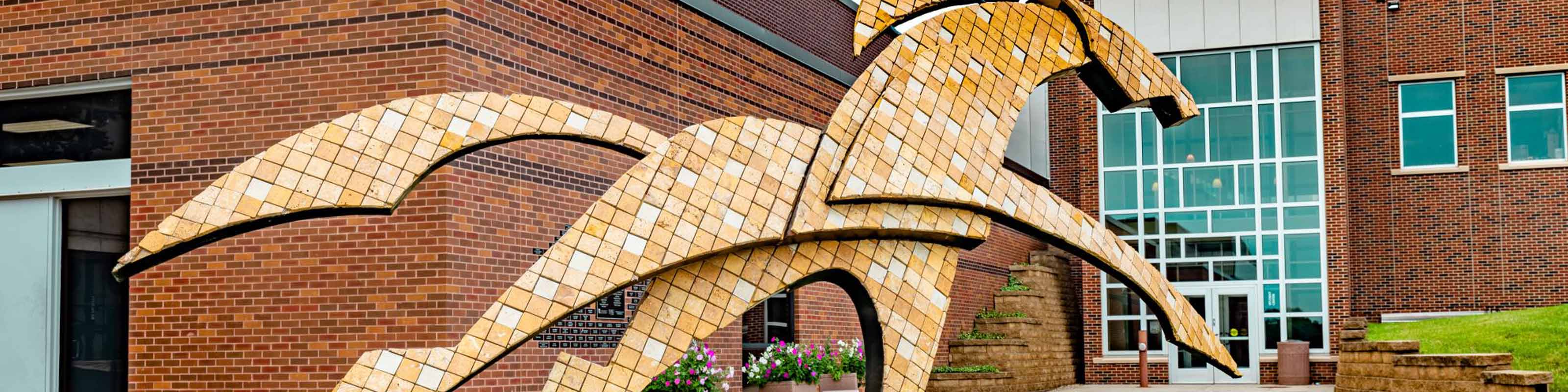alumni plaza statue